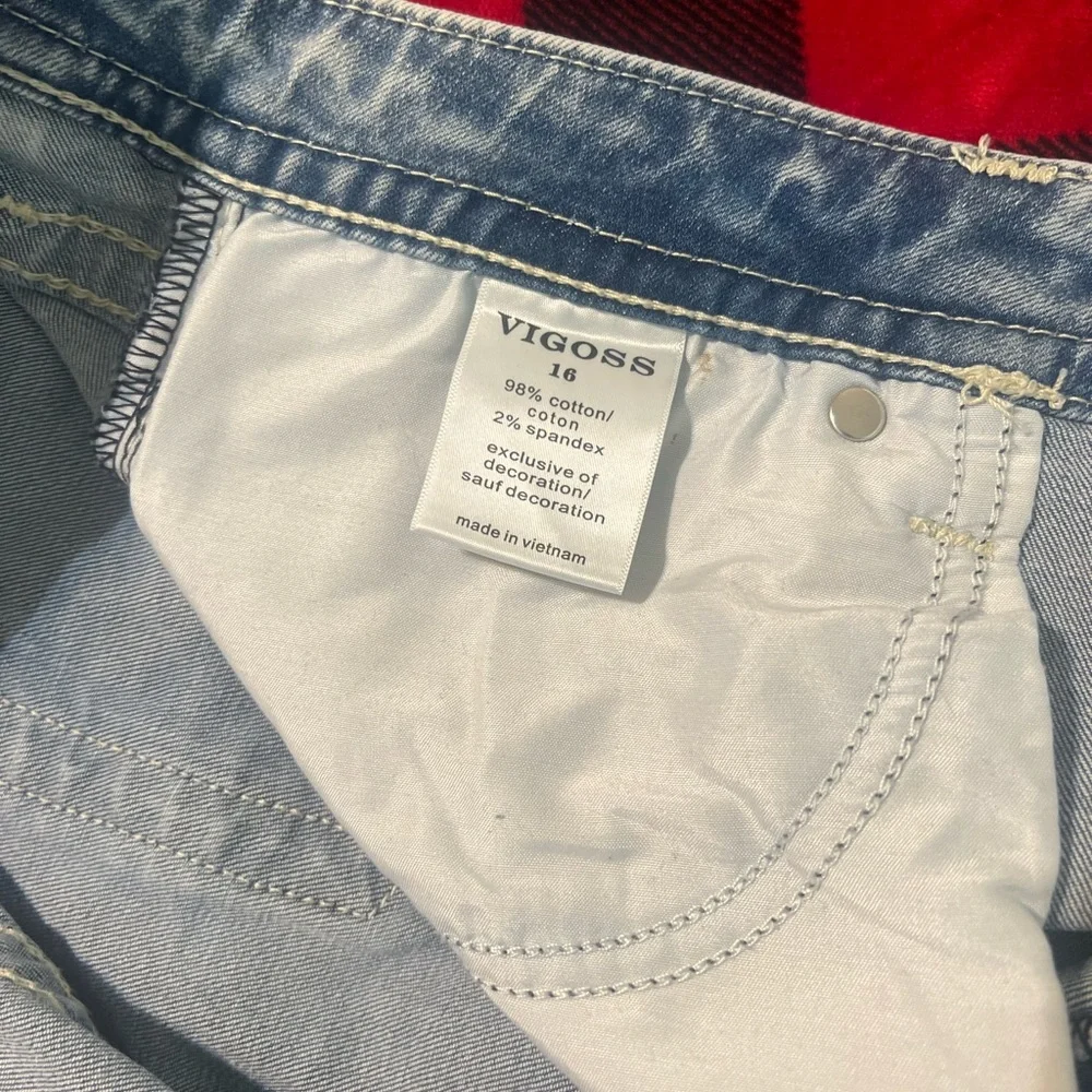 VIGOSS straight leg, light washed jeans. - Picture 4 of 6